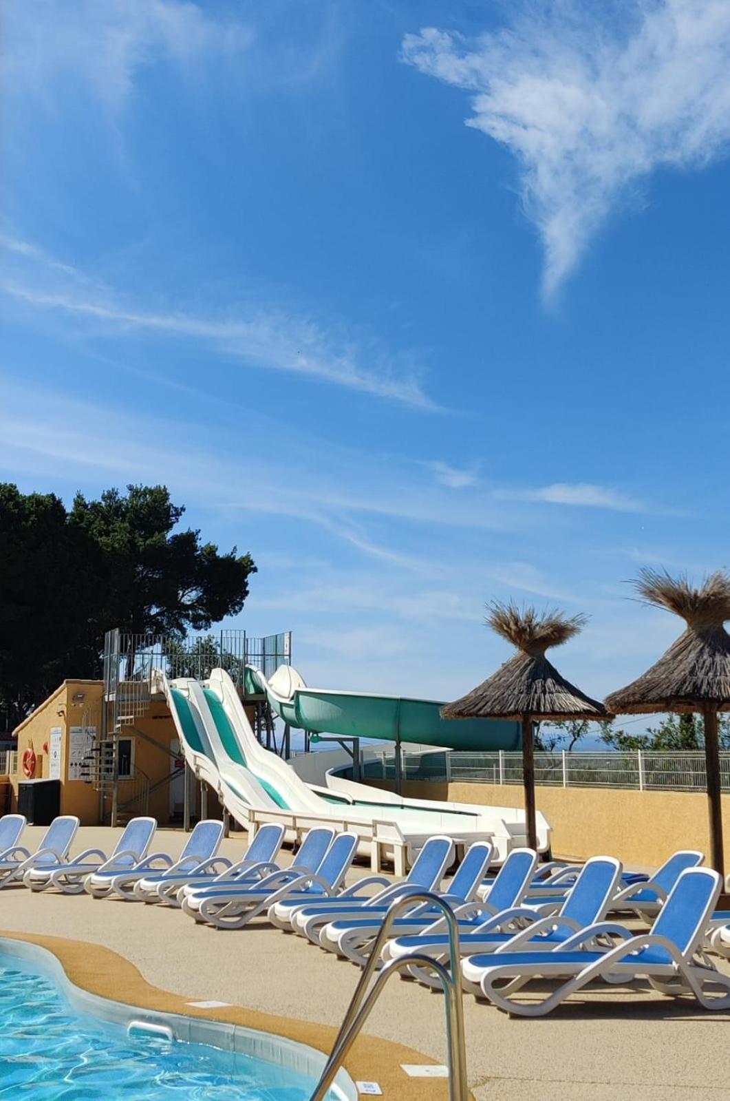 Domaine Residentiel De Plein Air Odalys La Pinede Agde Bagian luar foto