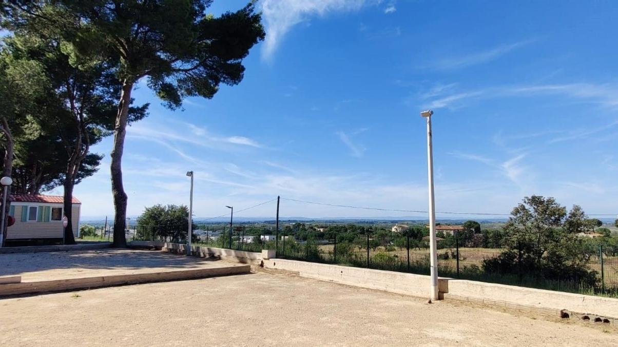 Domaine Residentiel De Plein Air Odalys La Pinede Agde Bagian luar foto